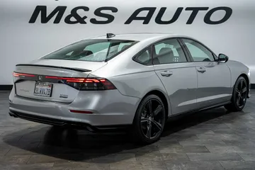 2024 Honda Accord Sport thumbnail