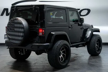 2018 Jeep Wrangler JK Golden Eagle thumbnail