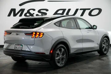 2023 Ford Mustang Mach-E Select thumbnail