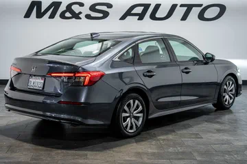 2024 Honda Civic LX thumbnail