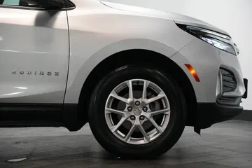 2022 Chevrolet Equinox LT thumbnail
