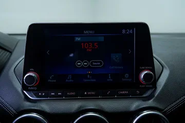 2025 Nissan Sentra SV thumbnail