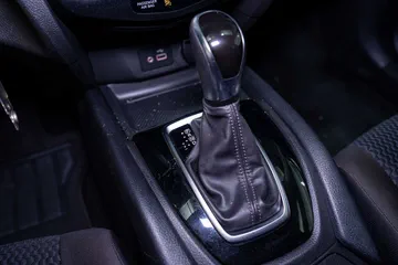 2022 Nissan Rogue S thumbnail