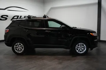 2018 Jeep Compass Sport thumbnail
