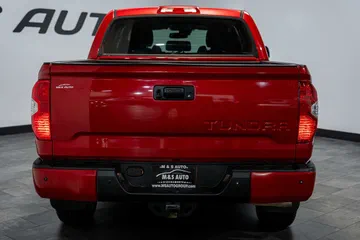 2018 Toyota Tundra SR5 thumbnail
