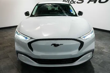 2023 Ford Mustang Mach-E Select thumbnail