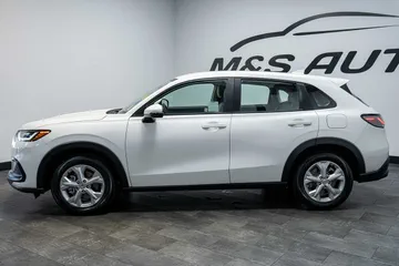 2023 Honda HR-V LX thumbnail