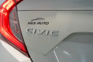 2018 Honda Civic LX thumbnail