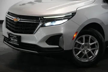 2022 Chevrolet Equinox LT thumbnail