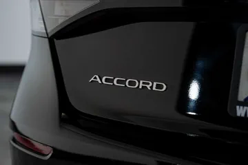 2024 Honda Accord LX thumbnail