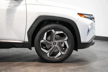 2023 Hyundai Tucson SEL thumbnail