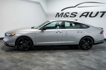 2024 Honda Accord Sport thumbnail