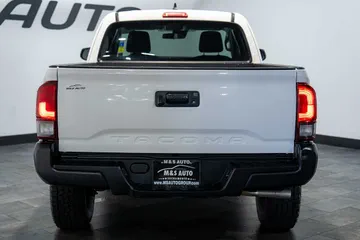 2021 Toyota Tacoma SR thumbnail