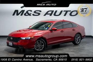 2023 Honda Accord EX thumbnail