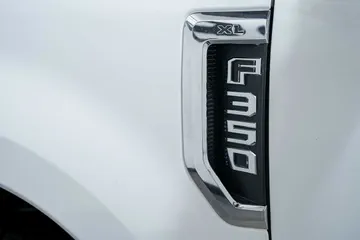 2022 Ford Super Duty XL thumbnail
