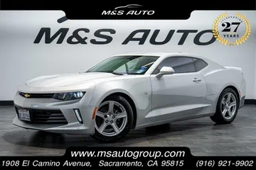 2016 Chevrolet Camaro 1LT thumbnail