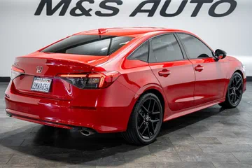 2024 Honda Civic Sport thumbnail