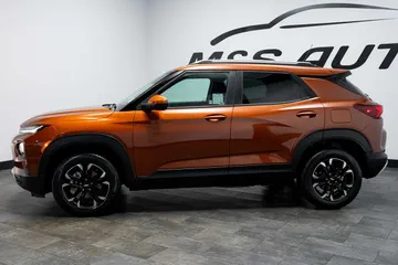 2021 Chevrolet Trailblazer LT thumbnail