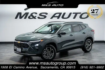 2025 Chevrolet Trax LT thumbnail