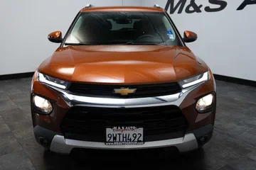 2021 Chevrolet Trailblazer LT thumbnail