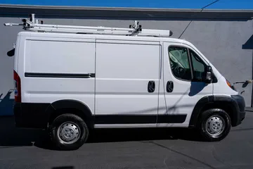2019 Ram ProMaster Tradesman thumbnail