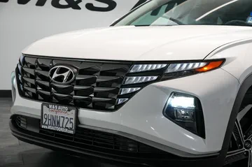 2023 Hyundai Tucson SEL thumbnail
