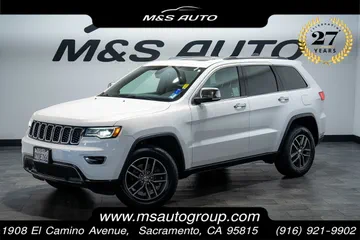 2017 Jeep Grand Cherokee Limited thumbnail