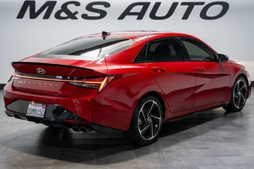 2022 Hyundai Elantra N Line thumbnail