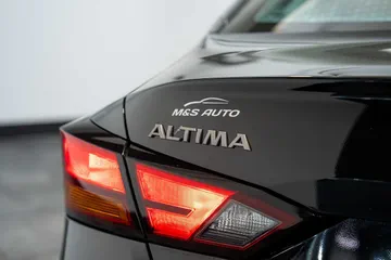 2023 Nissan Altima 2.5 S thumbnail