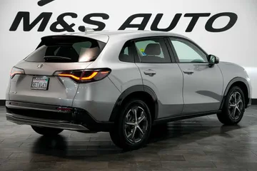 2023 Honda HR-V EX-L thumbnail