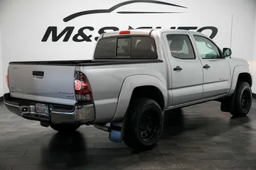 2012 Toyota Tacoma PreRunner thumbnail