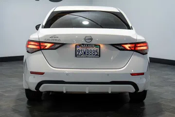 2025 Nissan Sentra SV thumbnail