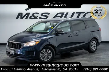 2016 Kia Sedona LX thumbnail