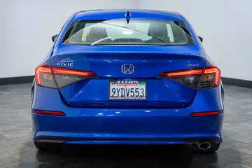 2023 Honda Civic Sport thumbnail