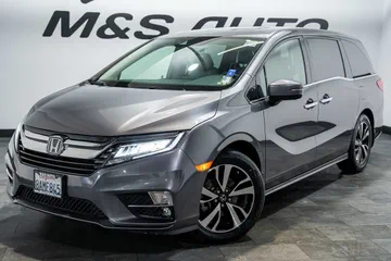 2018 Honda Odyssey Elite thumbnail