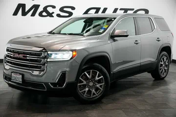 2023 GMC Acadia SLE thumbnail
