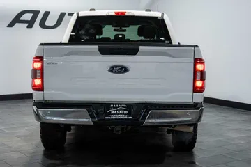 2021 Ford F-150 XLT thumbnail