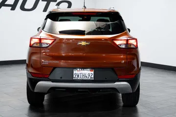 2021 Chevrolet Trailblazer LT thumbnail