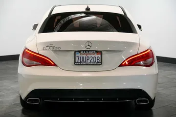 2016 Mercedes-Benz CLA 250 thumbnail