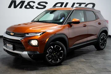 2021 Chevrolet Trailblazer LT thumbnail