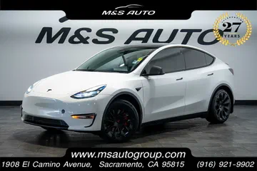 2023 Tesla Model Y Long Range RWD thumbnail