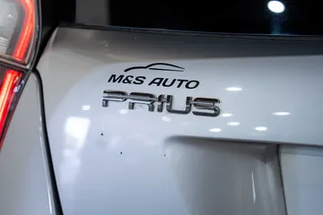 2017 Toyota Prius Two thumbnail