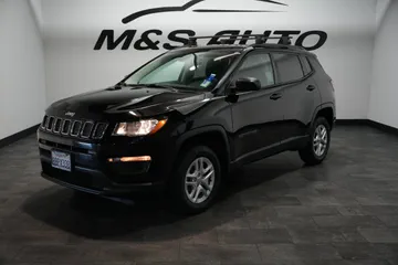 2018 Jeep Compass Sport thumbnail