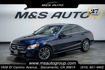 2015 Mercedes-Benz C-Class Sedan thumbnail