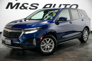 2022 Chevrolet Equinox LT thumbnail