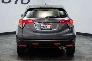 2022 Honda HR-V LX thumbnail