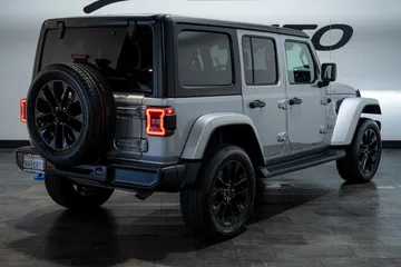 2023 Jeep Wrangler Sahara thumbnail