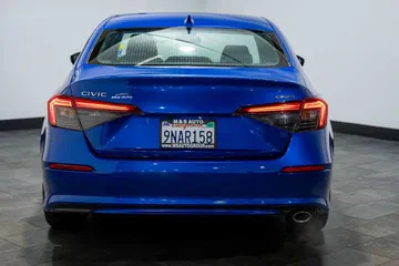 2024 Honda Civic Sport thumbnail