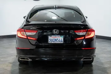2022 Honda Accord Sport thumbnail