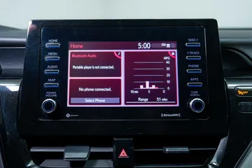2023 Toyota Camry SE thumbnail